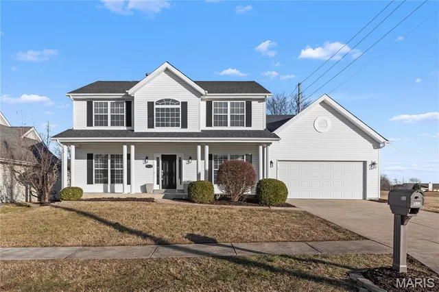 $449,900 | 1532 Oakland Hills Drive, O'Fallon, MO 63366