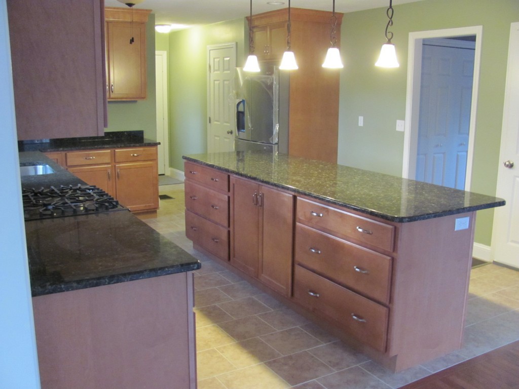 7 Cooperage Way Townsend, MA 01469 - Photo 6 of 14 Gallery Image 6