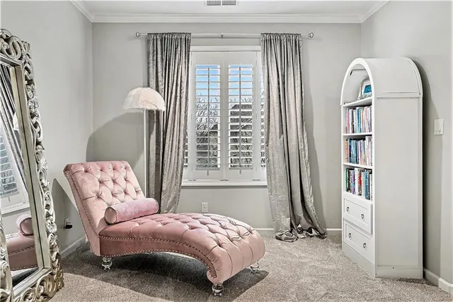 $825,000 | 10200 North Wabash Avenue, Kansas City, MO 64155