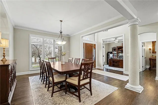 $825,000 | 10200 North Wabash Avenue, Kansas City, MO 64155