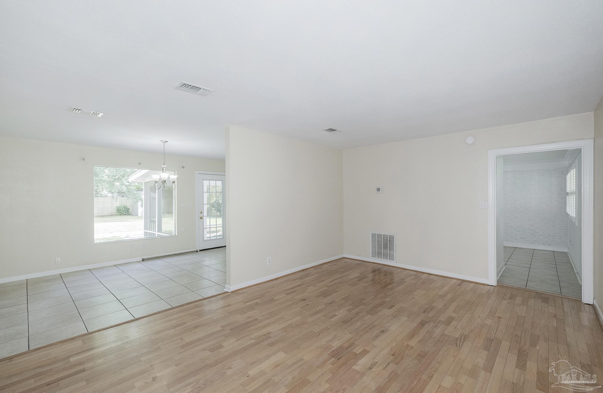 3220 Keating Road Pensacola, FL 32504 - Photo 5 of 41 Gallery Image 5