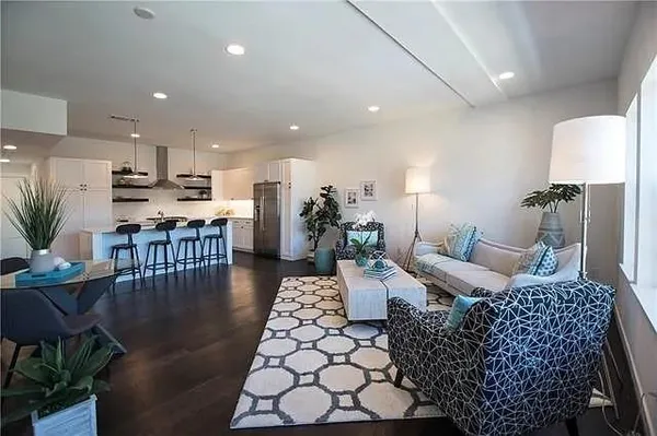 $3,450 | 627 Finley Court, Dallas, TX 75208
