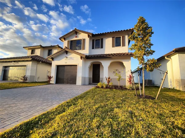 $2,550 | 5871 Cassidy Lane, Immokalee, FL 34142