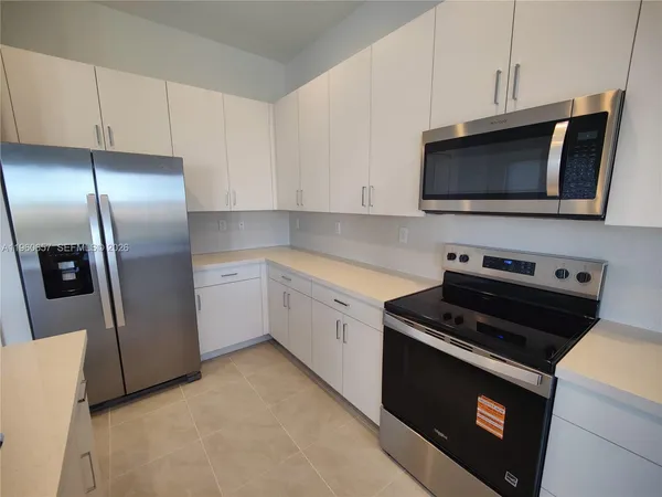 $2,550 | 5871 Cassidy Lane, Immokalee, FL 34142