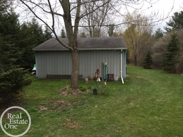 6595 Comstock Road Jeddo, MI 48032 - Photo 43 of 56 31288901-42.JPG