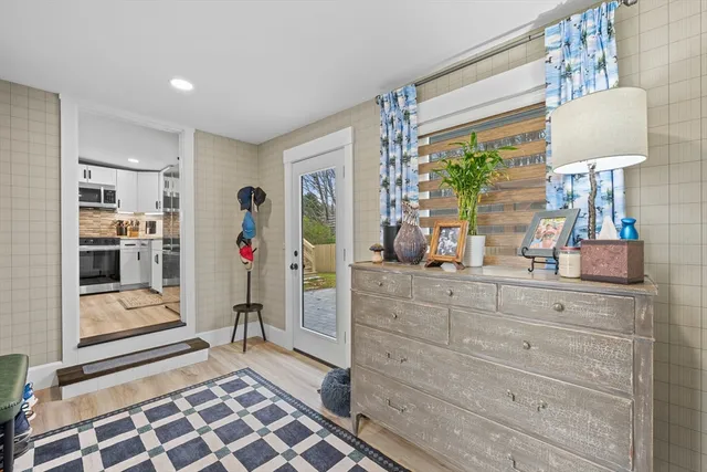 $798,000 | 7 Nipmuck Drive, Webster, MA 01570