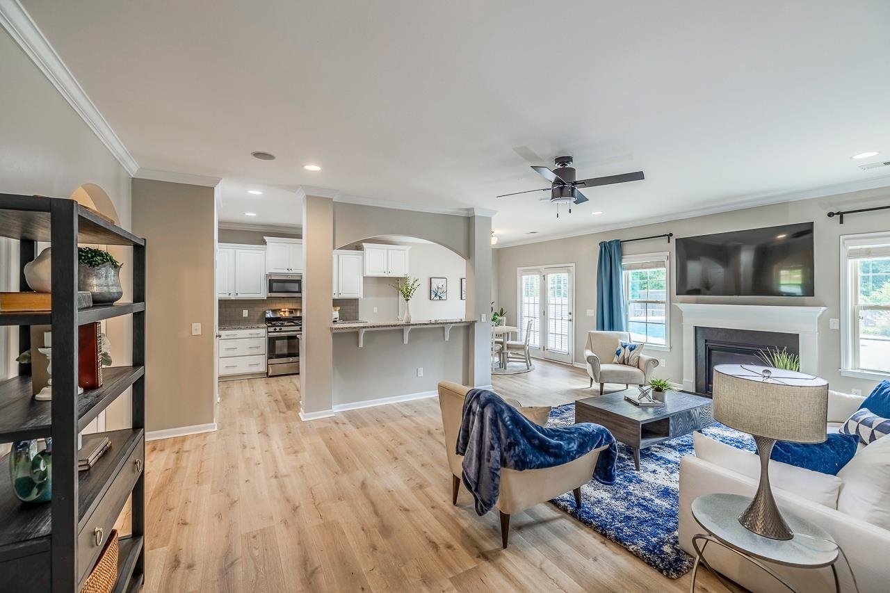 352 Avendell Drive Easley, SC 29642 - Photo 9 of 41