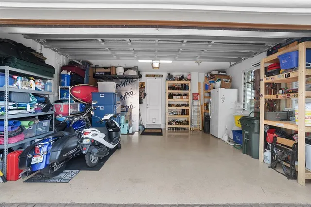 $1,195,000 | 72 Northwest Chaucer Lane, Boca Raton, FL 33432