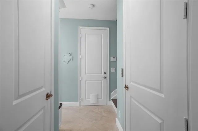 $1,195,000 | 72 Northwest Chaucer Lane, Boca Raton, FL 33432