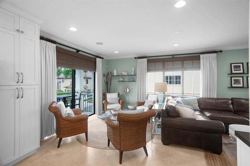 72 Northwest Chaucer Lane Boca Raton, FL 33432 - Photo 43 of 60