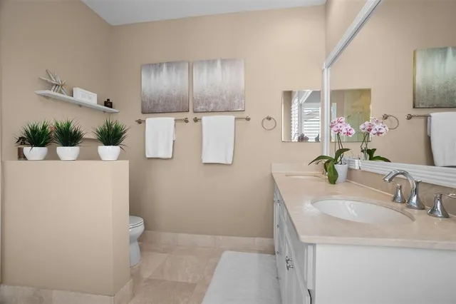 $1,195,000 | 72 Northwest Chaucer Lane, Boca Raton, FL 33432