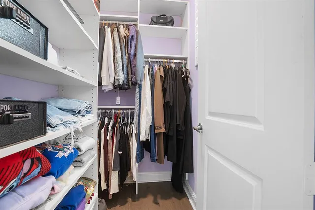 $1,195,000 | 72 Northwest Chaucer Lane, Boca Raton, FL 33432