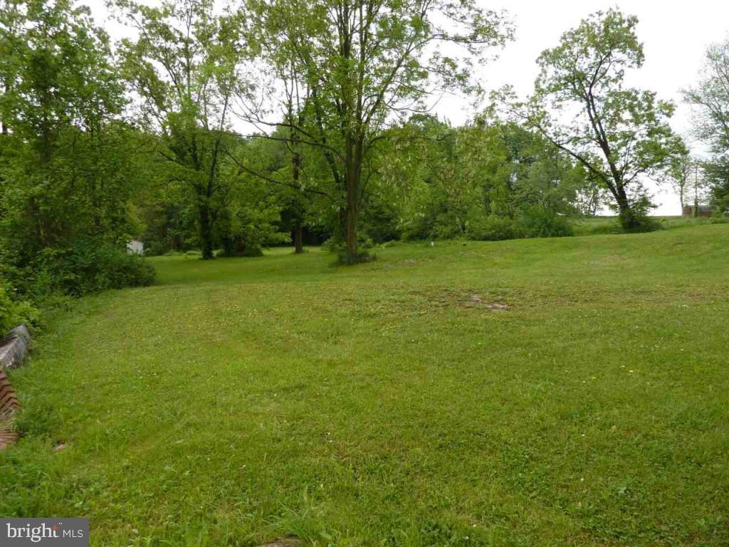 270 North Ridge Road Reinholds, PA 17569 - Photo 13 of 14 Gallery Image 13