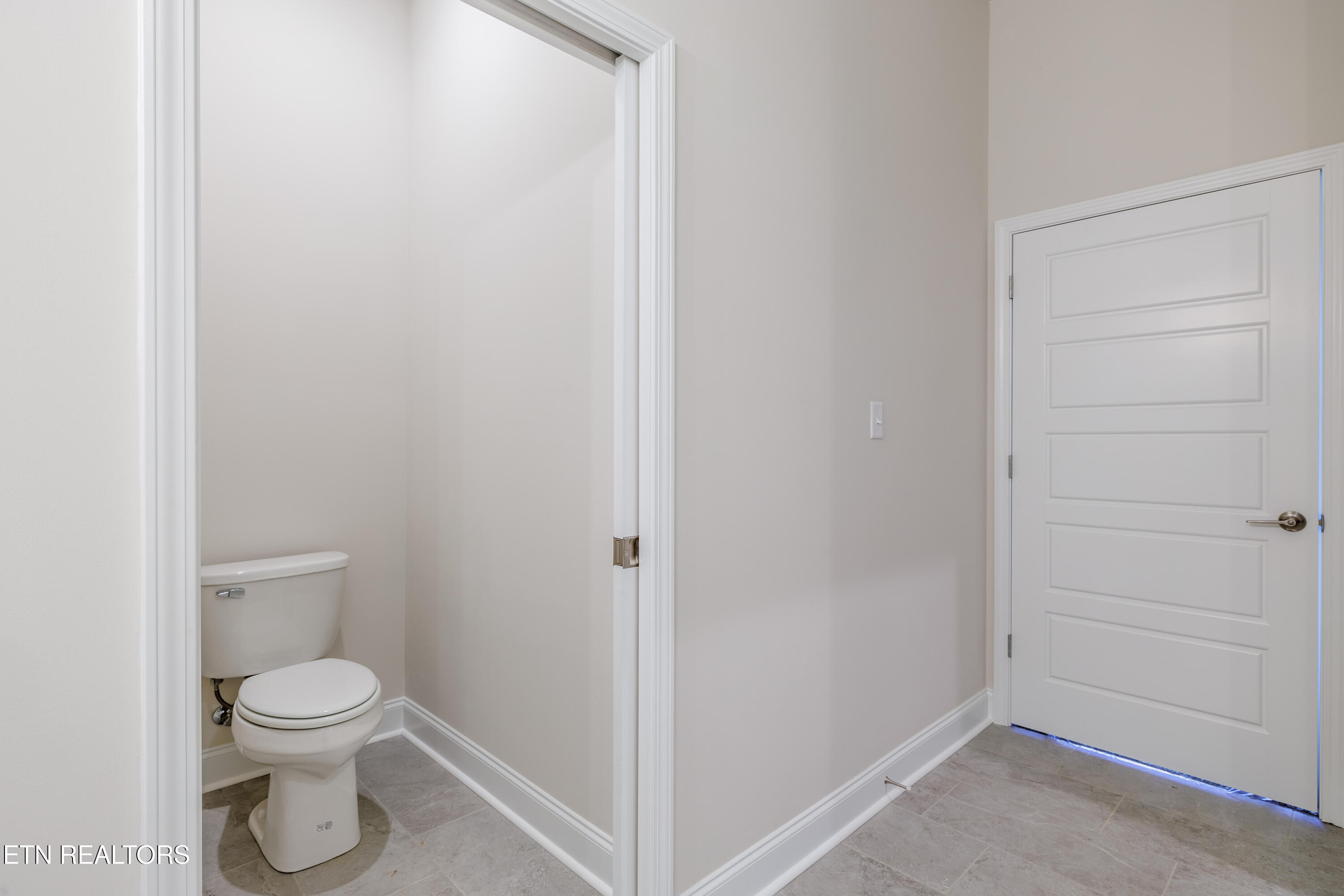 2545 Maroon Bells Road Knoxville, TN 37932 - Photo 26 of 42 HHV91-Spruce-44