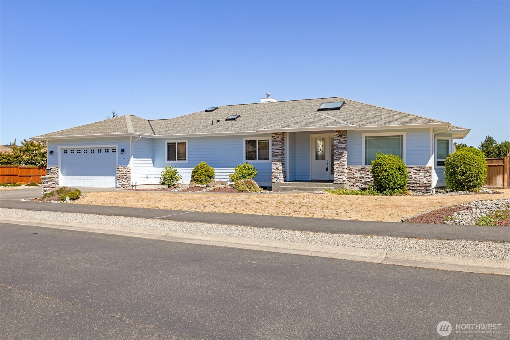 191 Choice Loop Sequim, WA 98382 - Photo 1 of 40 Gallery Image 1