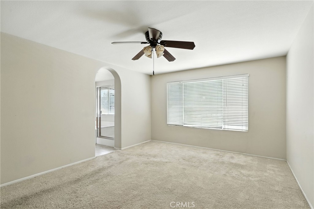 33349 Wallace Way Yucaipa, CA 92399 - Photo 19 of 36