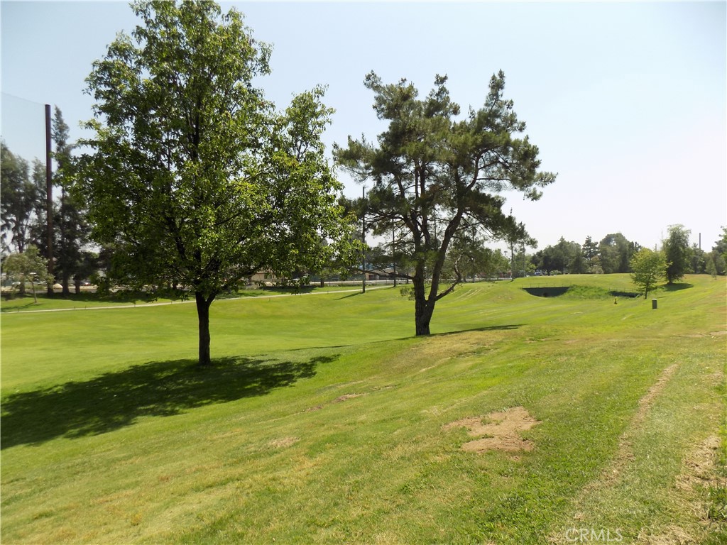 33349 Wallace Way Yucaipa, CA 92399 - Photo 35 of 36