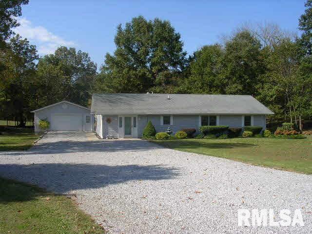245 Pond Road Vienna, IL 62995 - Photo 1 of 36