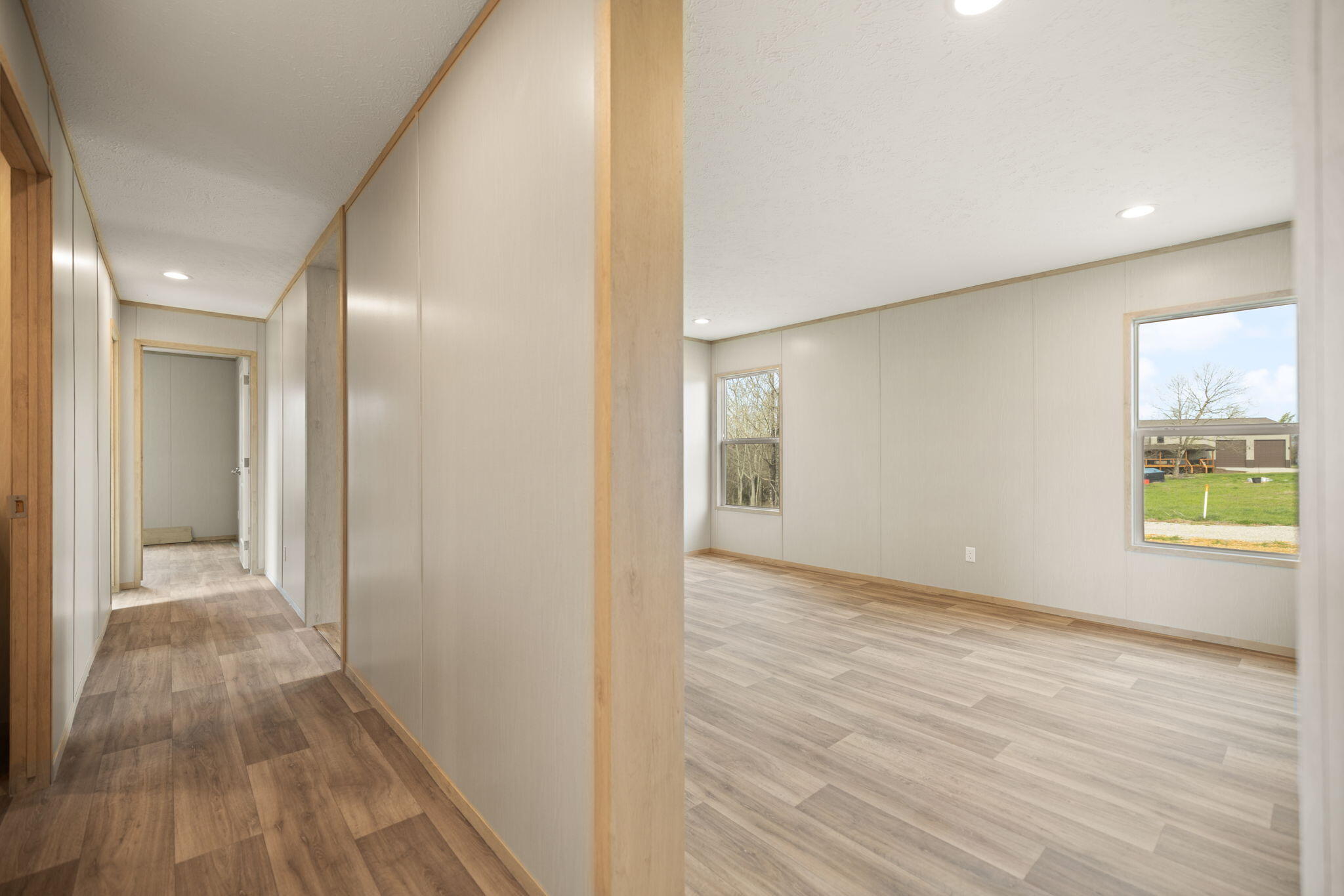 906 Denney Road Albany, KY 42602 - Photo 49 of 81 Hallway