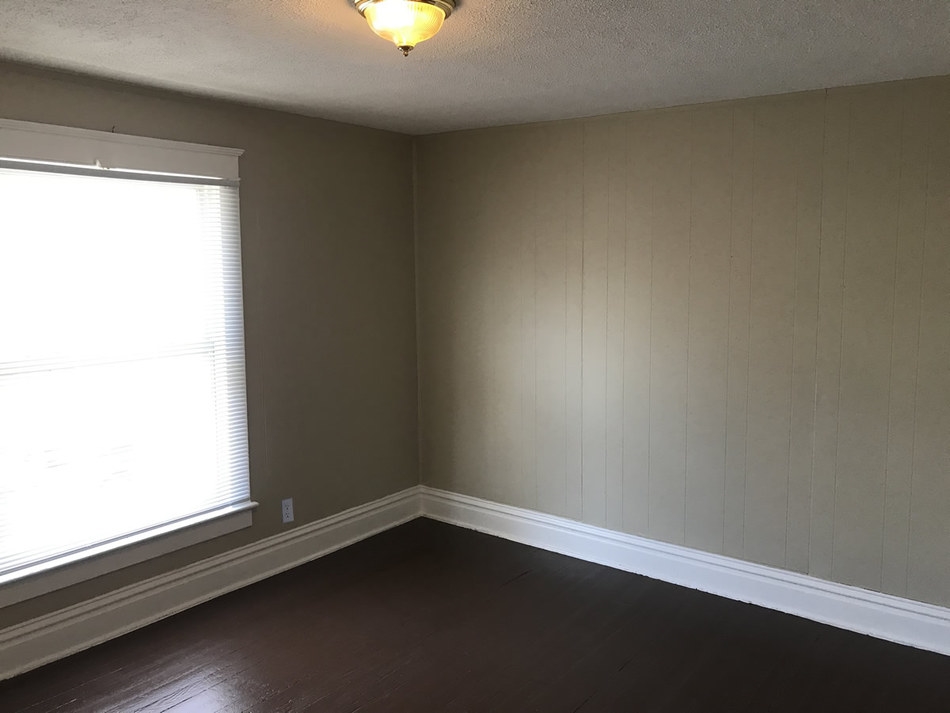 2411 Fox Avenue Fort Wayne, IN 46807 - Photo 6 of 34