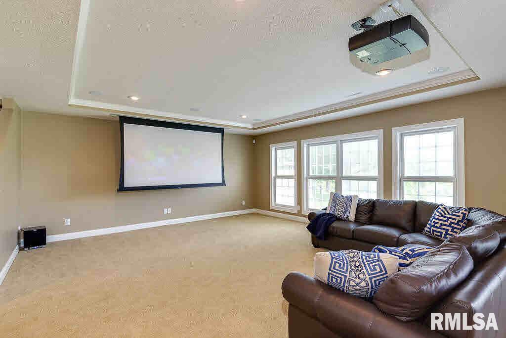 6285 Eagle Ridge Road Bettendorf, IA 52722 - Photo 19 of 24 Gallery Image 19