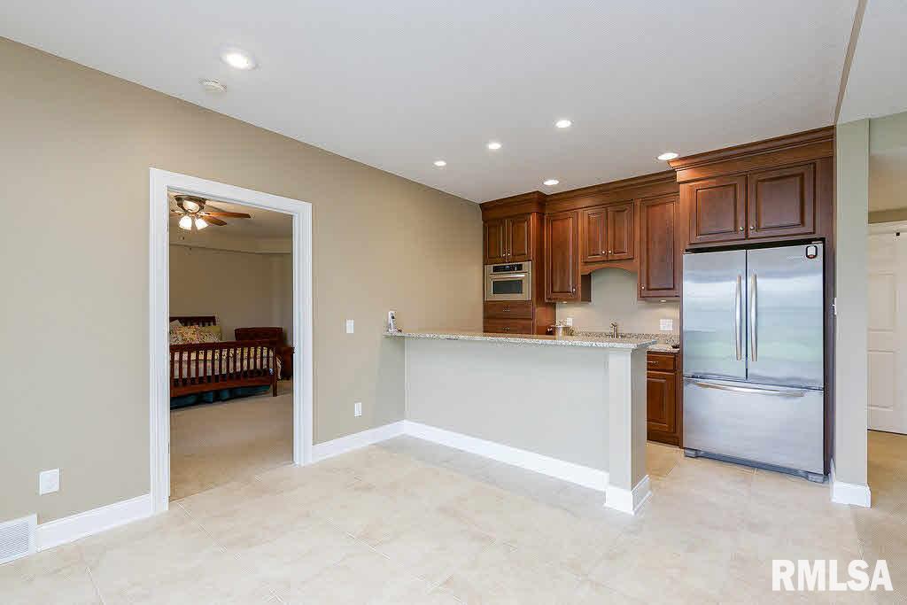 6285 Eagle Ridge Road Bettendorf, IA 52722 - Photo 21 of 24 Gallery Image 21