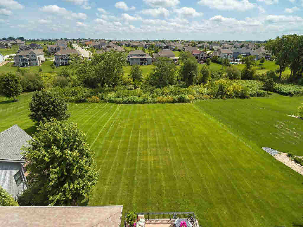 6285 Eagle Ridge Road Bettendorf, IA 52722 - Photo 23 of 24 Gallery Image 23