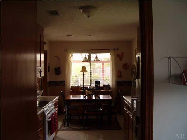 4275 April Road Pensacola, FL 32504 - Photo 8 of 11 Gallery Image 8
