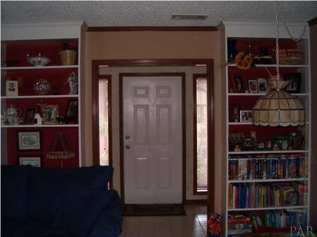 4275 April Road Pensacola, FL 32504 - Photo 9 of 11 Gallery Image 9