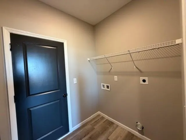 $464,900 | 4013 Northwest Sol Drive, Blue Springs, MO 64015