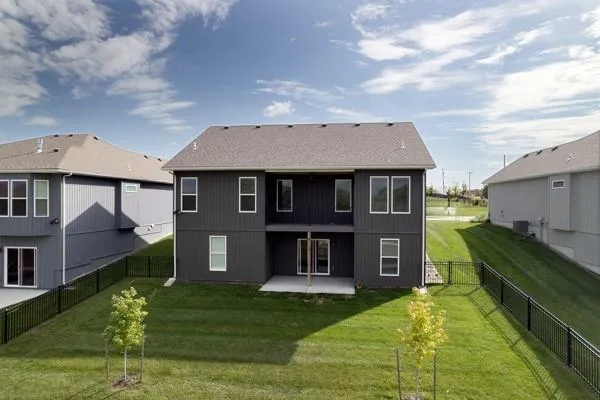 $464,900 | 4013 Northwest Sol Drive, Blue Springs, MO 64015