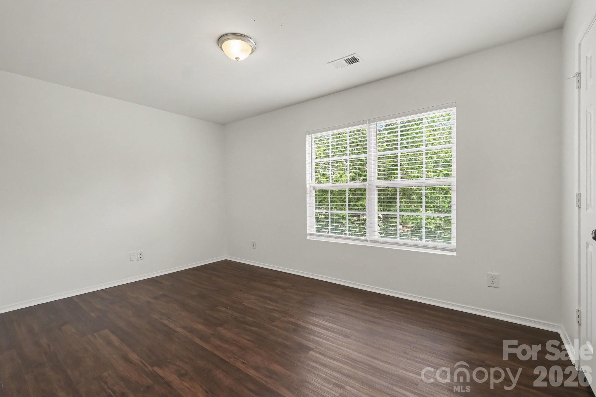 4636 Meadowfield Road Charlotte, NC 28215 - Photo 19 of 29 Gallery Image 19