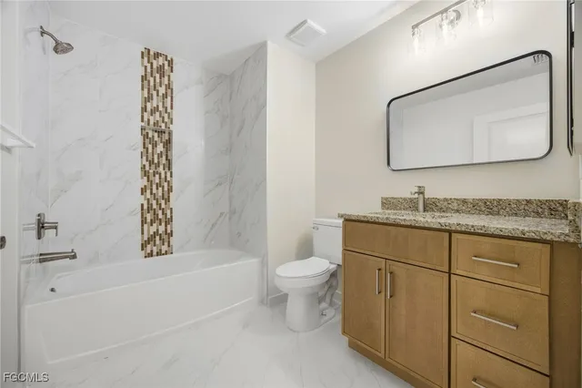 $895,000 | 812-814 Mohawk Parkway, Cape Coral, FL 33914