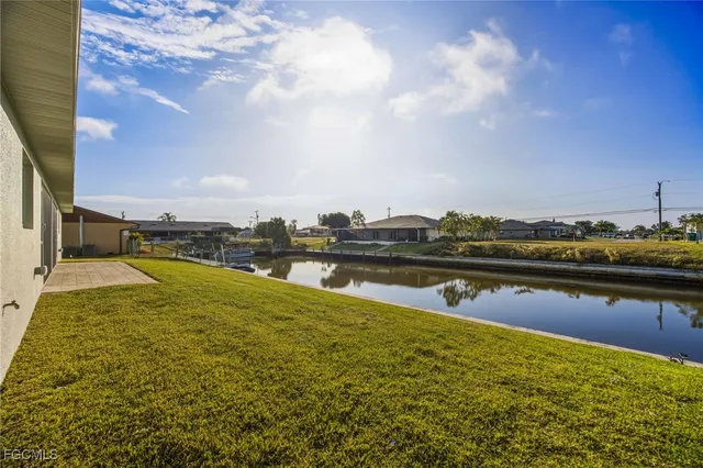 $895,000 | 812-814 Mohawk Parkway, Cape Coral, FL 33914