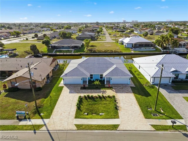 $895,000 | 812-814 Mohawk Parkway, Cape Coral, FL 33914