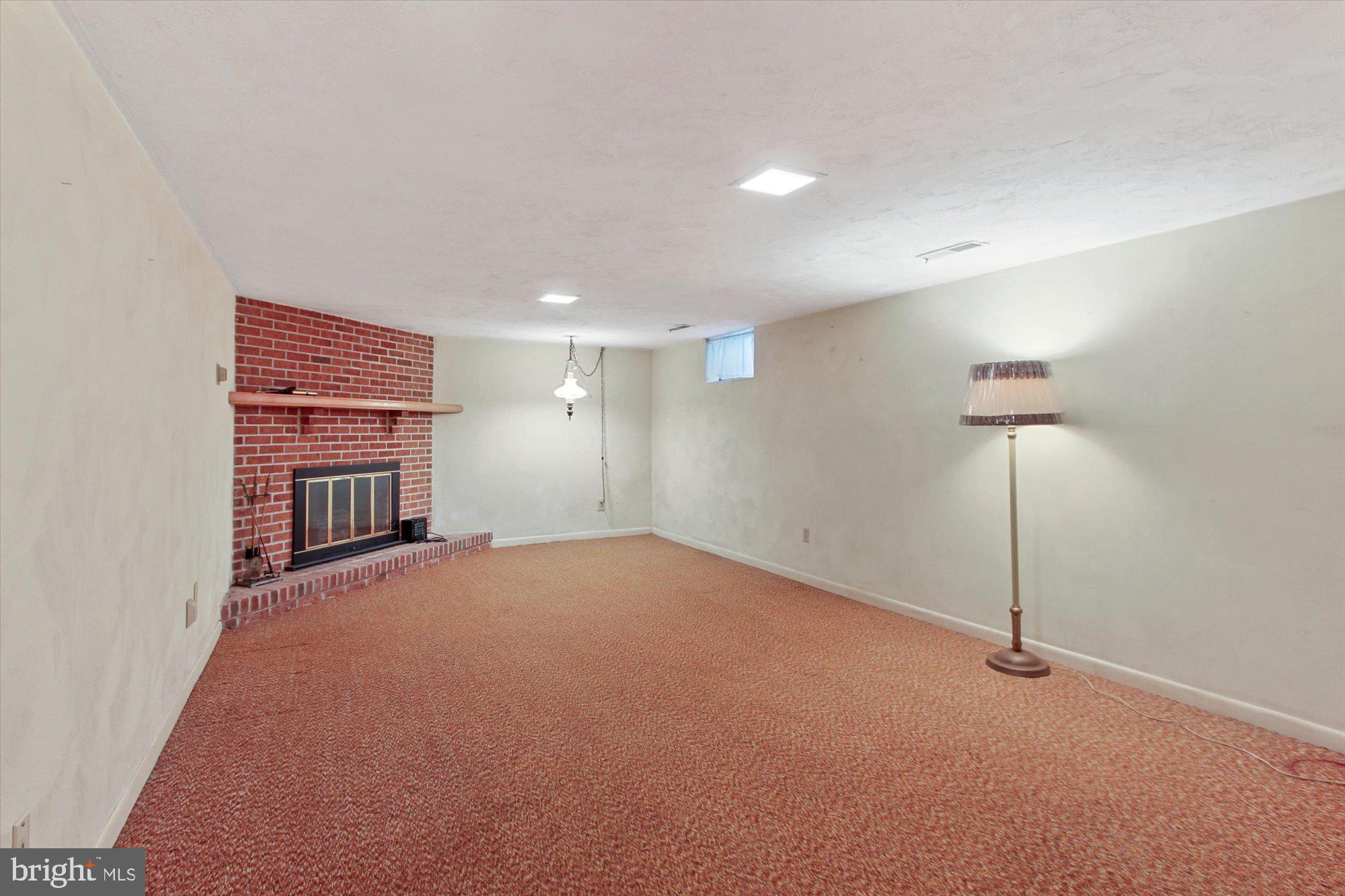 2550 Redwood Road Dover, PA 17315 - Photo 14 of 22 Gallery Image 14