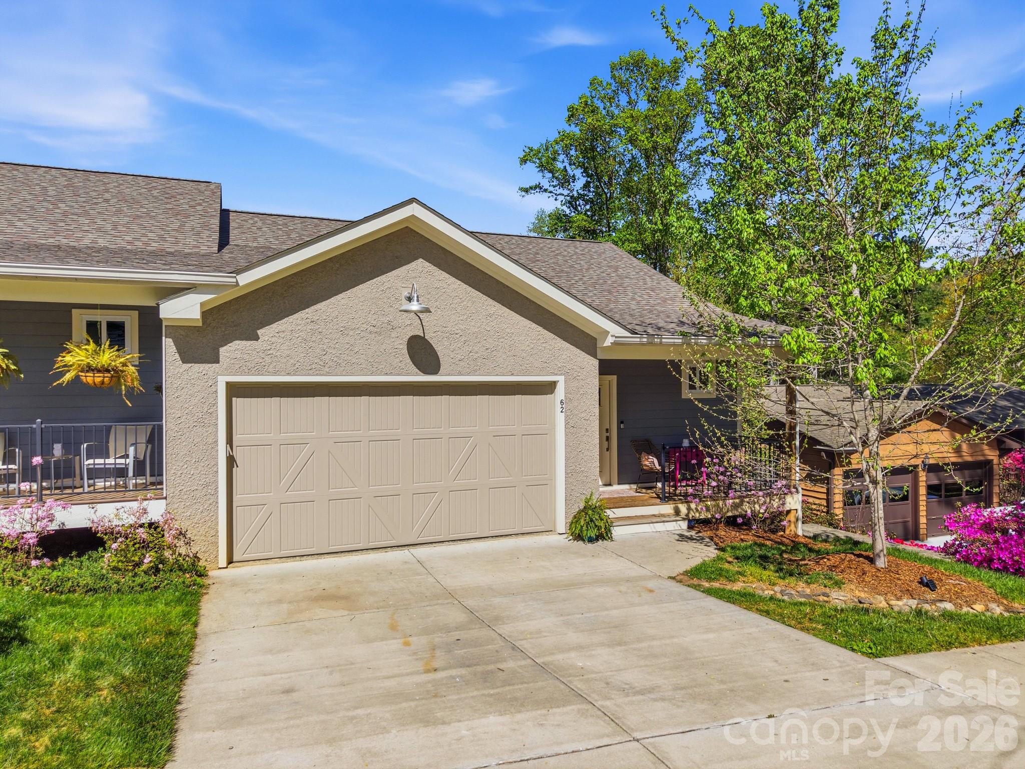 62 Dillingham Road Asheville, NC 28805 - Photo 2 of 38