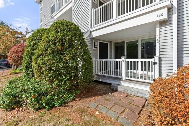 $420,000 | 255 North Road, Unit 172, Chelmsford, MA 01824