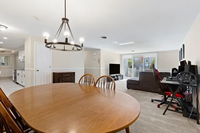 $420,000 | 255 North Road, Unit 172, Chelmsford, MA 01824