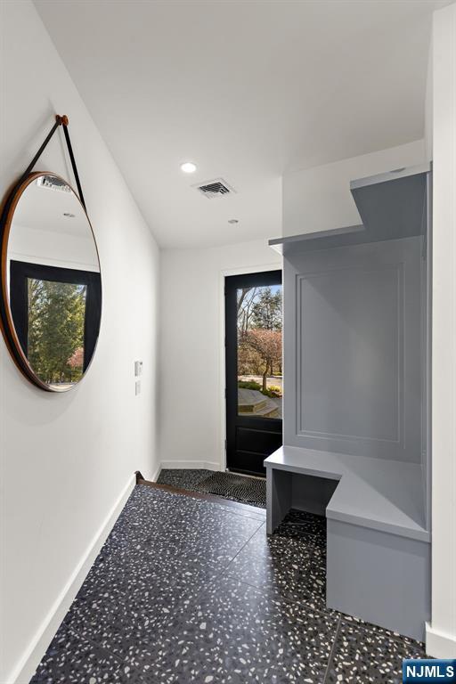 425 Highview Road Englewood, NJ 07631 - Photo 17 of 48