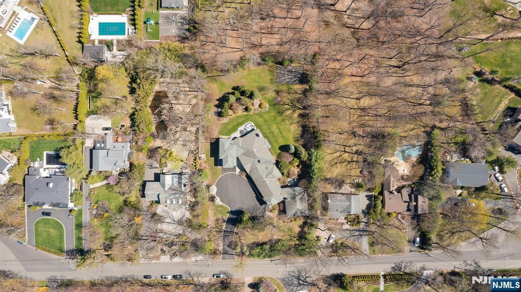 425 Highview Road Englewood, NJ 07631 - Photo 40 of 48 a bird view of building
