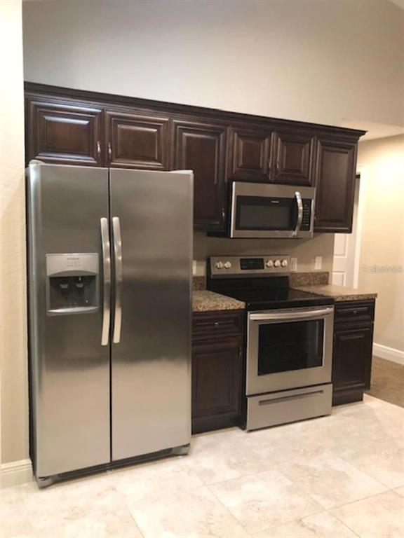 16941 Southwest 43rd Court Road Ocala, FL 34473 - Photo 4 of 15