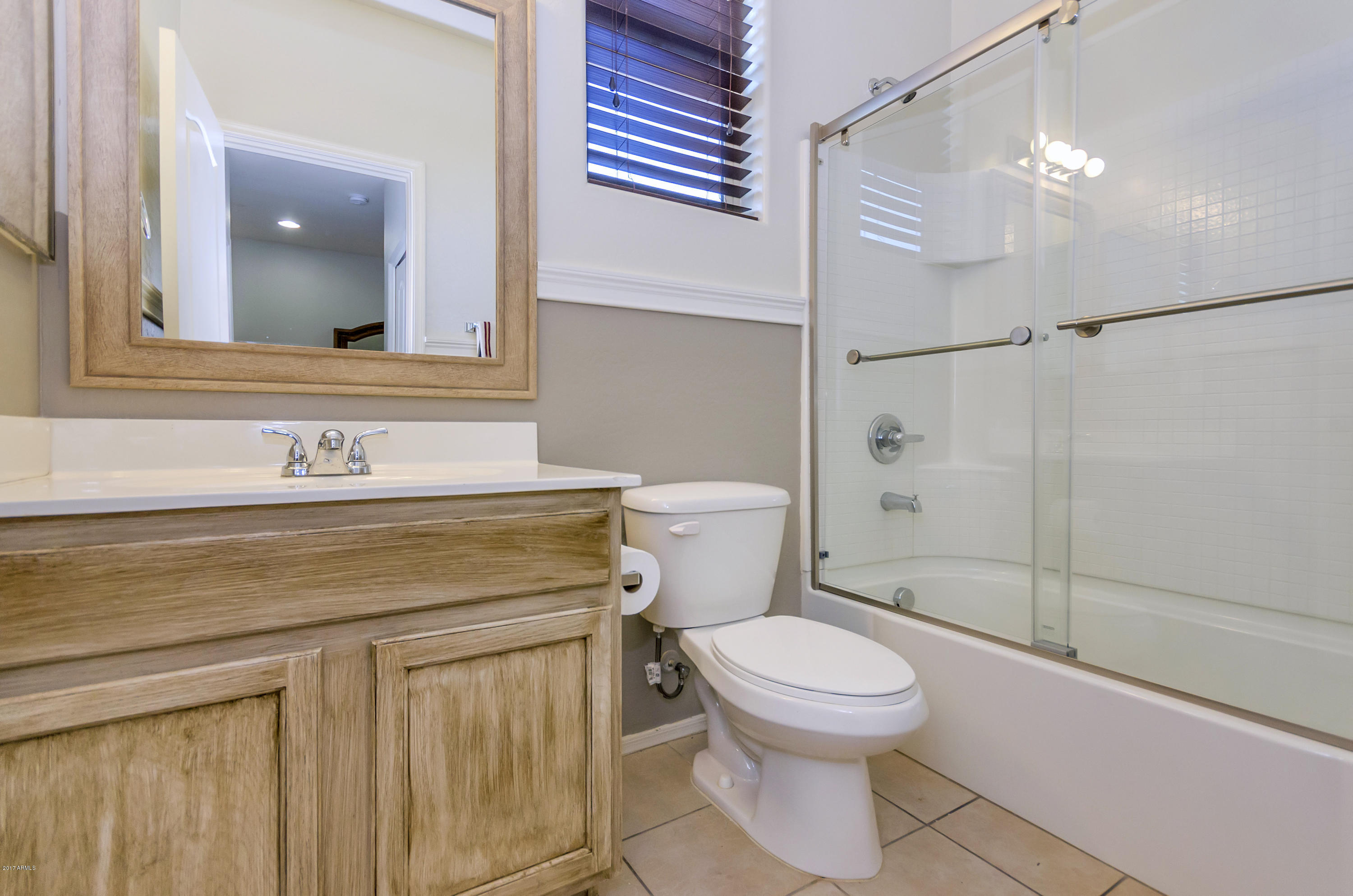 3316 West Florimond Road Phoenix, AZ 85086 - Photo 16 of 39 Guest Bathroom
