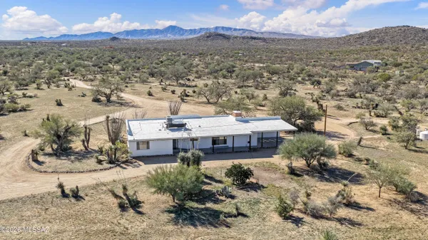 $429,999 | 7640 West Maverick Road, Sahuarita, AZ 85629