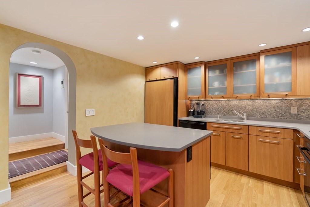 59 Rutland Square, Unit 1 Boston, MA 02118 - Photo 7 of 17 Gallery Image 7