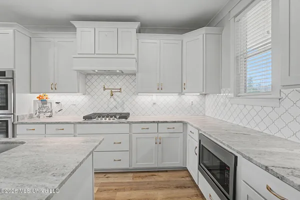 $589,000 | 2711 Turkey Creek Drive, Olive Branch, MS 38654
