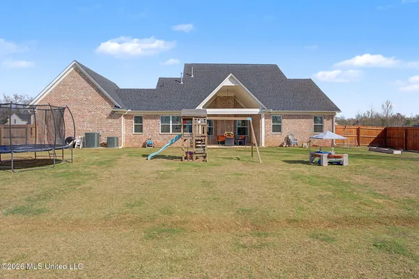 $589,000 | 2711 Turkey Creek Drive, Olive Branch, MS 38654