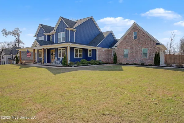 $589,000 | 2711 Turkey Creek Drive, Olive Branch, MS 38654