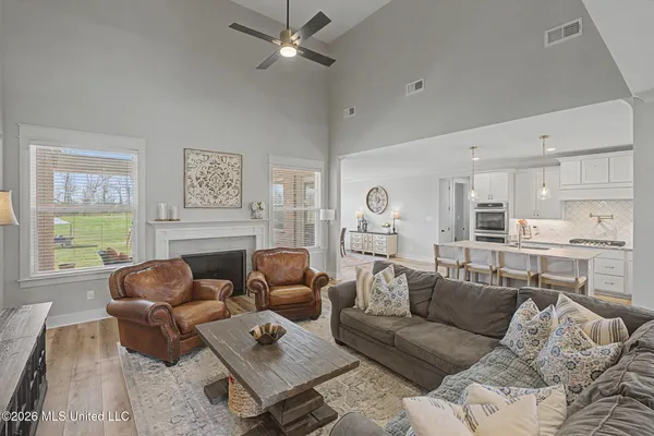 $589,000 | 2711 Turkey Creek Drive, Olive Branch, MS 38654