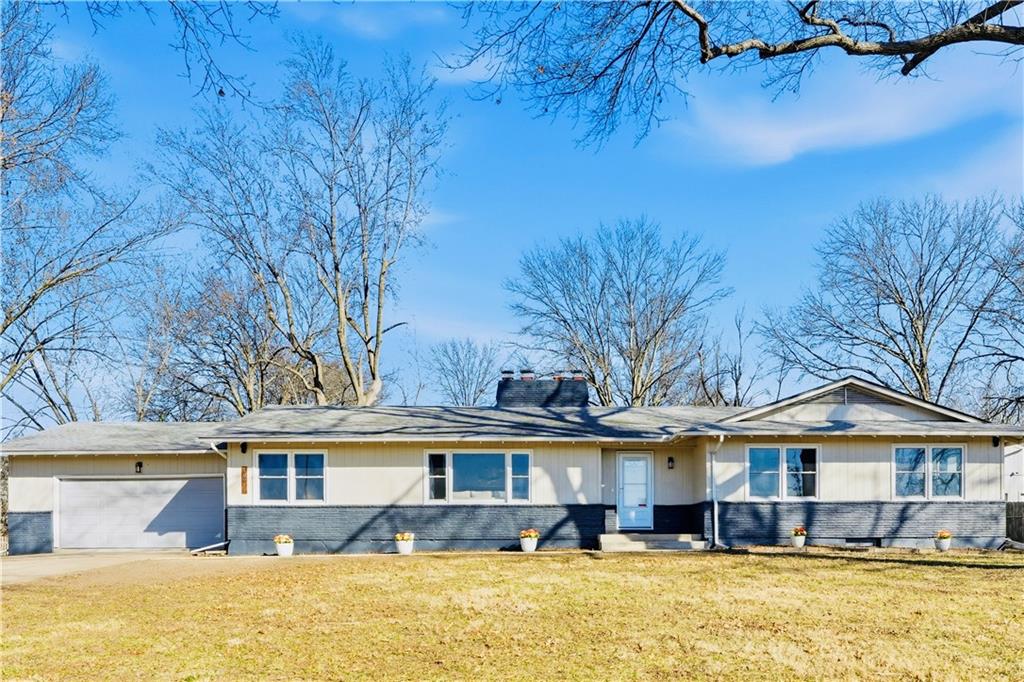 10915 Blue River Road Kansas City, MO 64131 - Photo 1 of 1